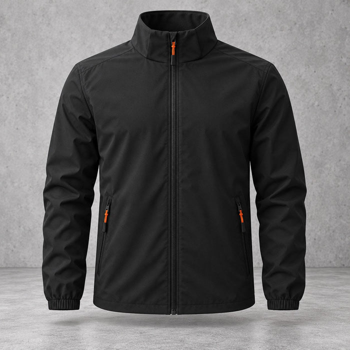Manteau noir pour homme — vue avant sur fond béton